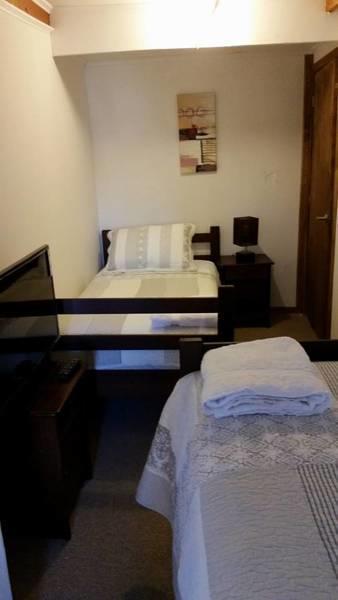 Hostal Valentino Villarrica Buitenkant foto