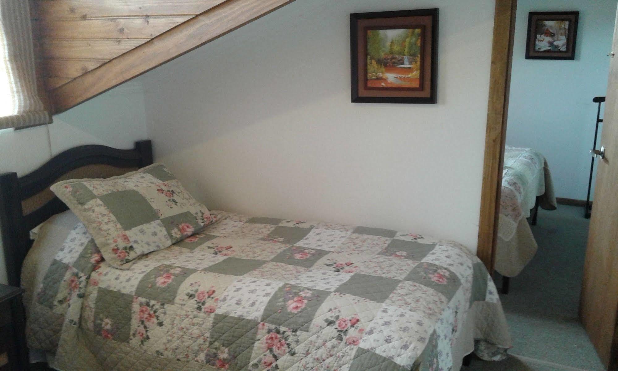 Hostal Valentino Villarrica Buitenkant foto