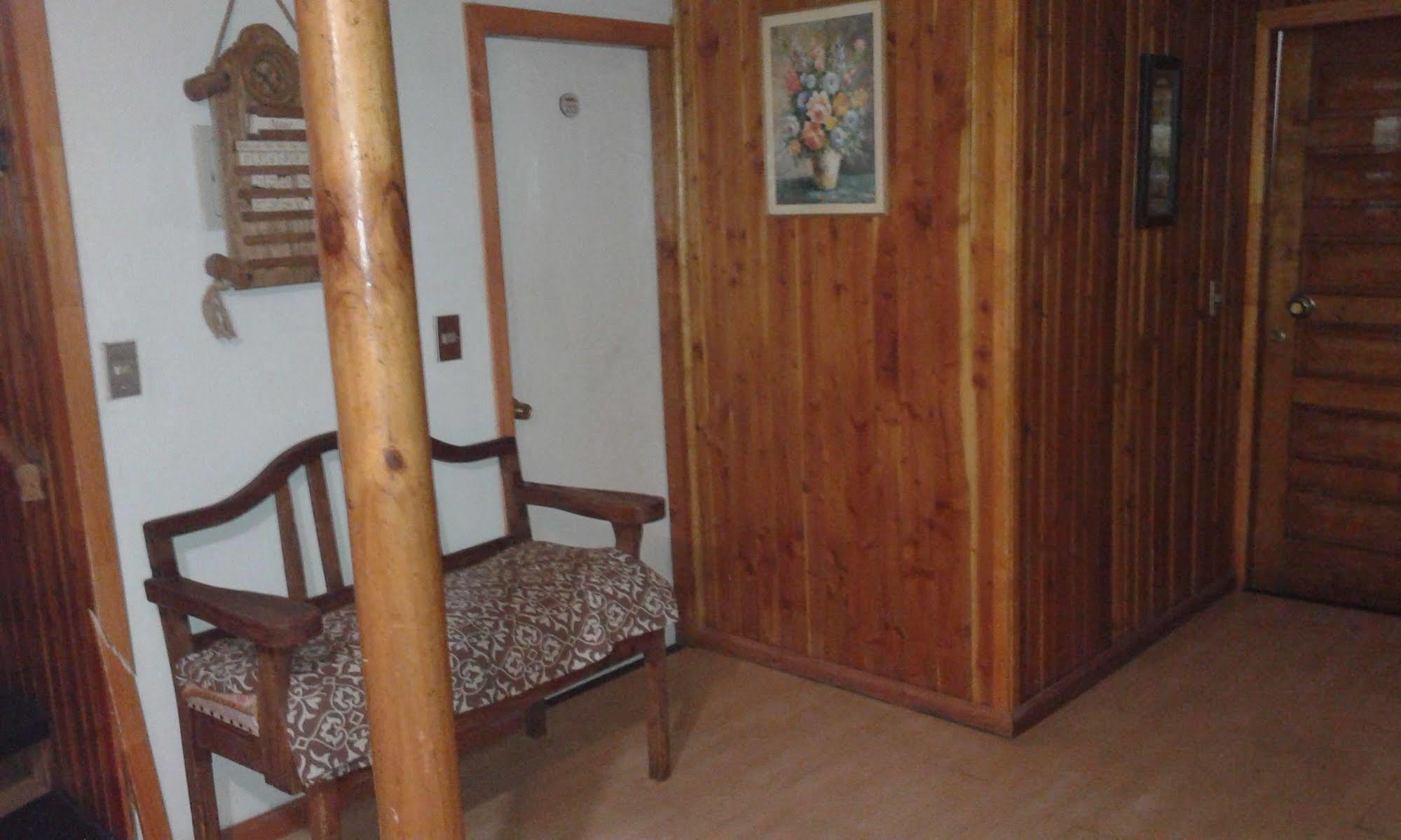 Hostal Valentino Villarrica Buitenkant foto