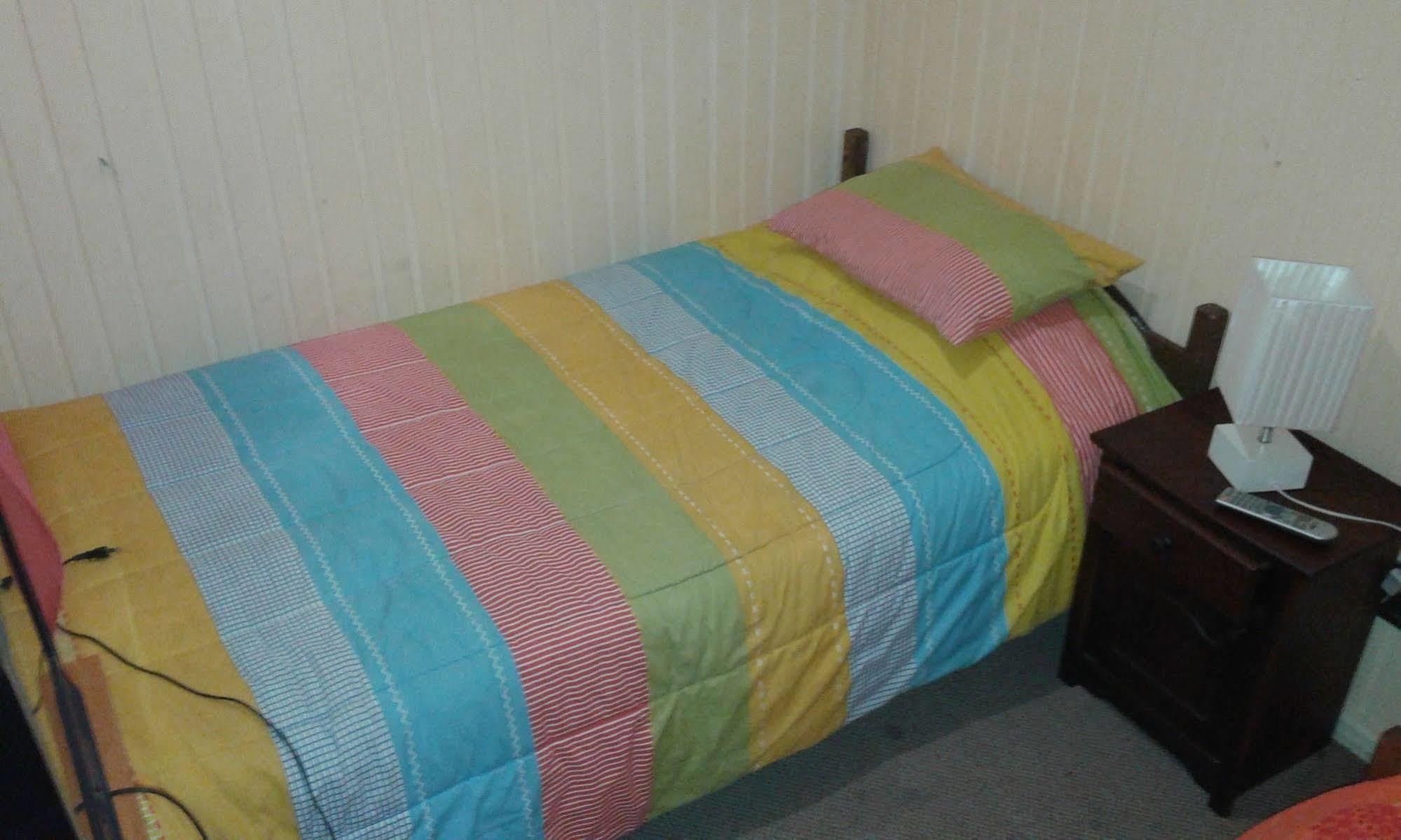 Hostal Valentino Villarrica Buitenkant foto